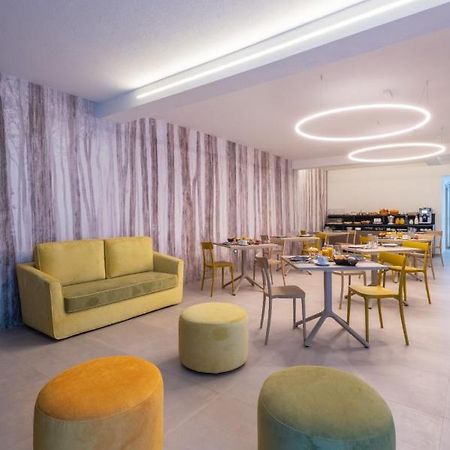 באוני Tarsis Guest House מראה חיצוני תמונה